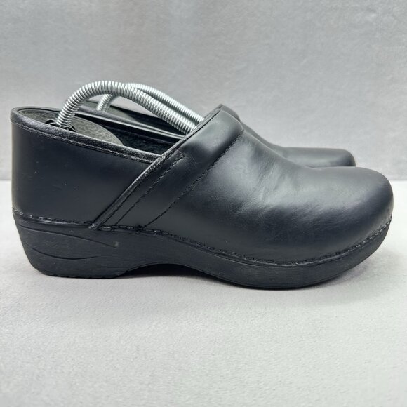 Womens 9.5-10 / EU 40 Dansko XP 2.0 Clog Matte Black Waterproof Pull Up Nursing - Picture 1 of 8